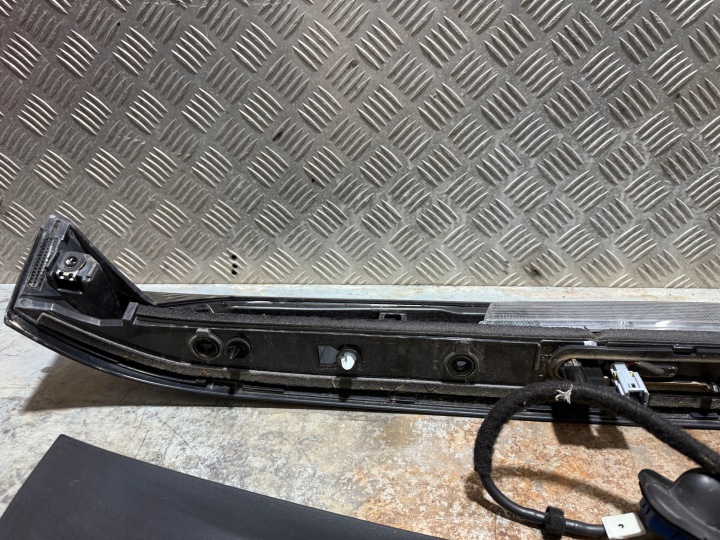 OPEL CORSA F 21R SPOILER SPOILER COUVERCLES DE COFFRE COUVERCLES DE COFFRE ARRIÈRE ARRIÈRE LANTERNE STOP