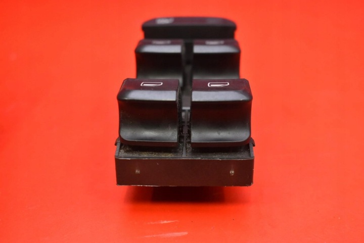 PANNEAU COMMANDE VITRE EUROPE 8K0959851 AUDI A4 B8 UNIVERSEL 07-11