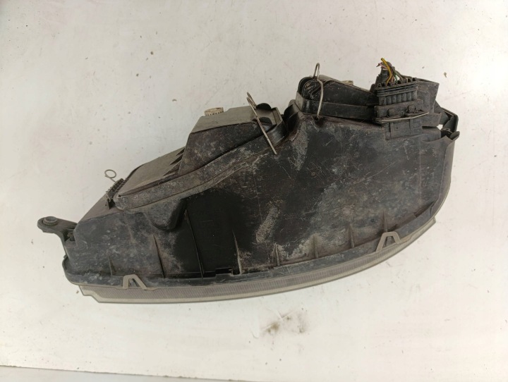 FIAT PUNTO II PROJECTEUR PHARE AVANT DROITE EUROPE 89100448