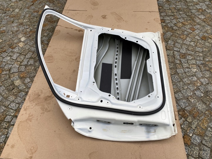 MERCEDES 253 GLC PORTES DROIT AVANT 2537220410 ORIGINAL