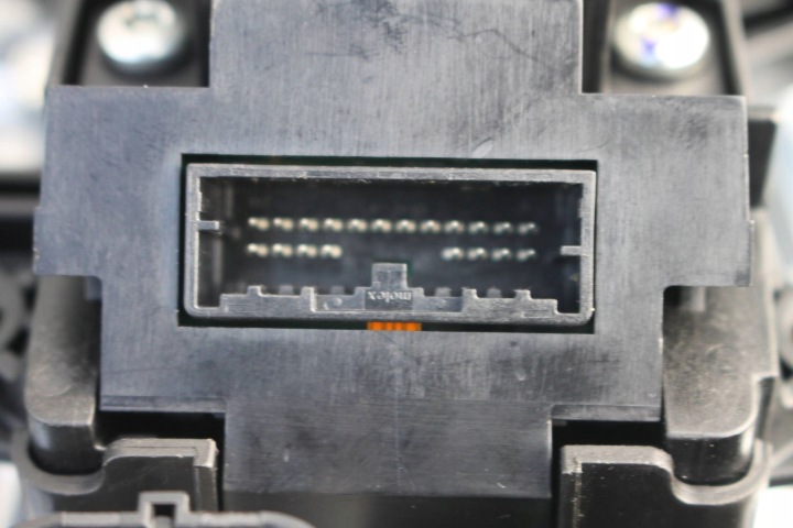 CRIC VITESSE PANNEAU TUNNELS FREIN À MAIN MG HS II 1.5 TURBO 24-