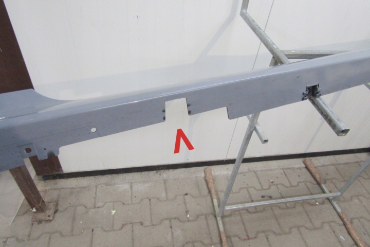 MOULURE SEUIL GAUCHE NISSAN LEAF II ZE1 17-