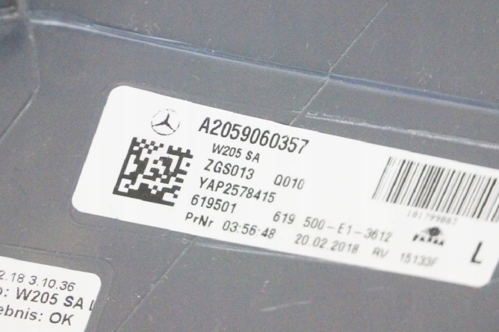 MERCEDES ESSENCE C W205 ARRIÈRE GAUCHE LANTERNE ARRIÈRE NOUVEAU ORIGINE A2059060357