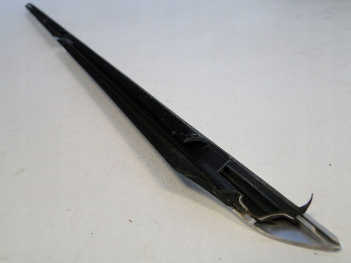 MERCEDES MOULURE RACLOIR CHROME SUR PORTES ARRIÈRE GAUCHE ML GLE W166 166