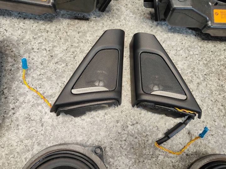 BMW F11 SONORISATION HAUT-PARLEURS HARMAN KARDON AMPLIFICATEUR ENSEMBLE 6815969