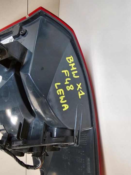 PHARE ARRIÈRE GAUCHE BMW X1 F48 7488545