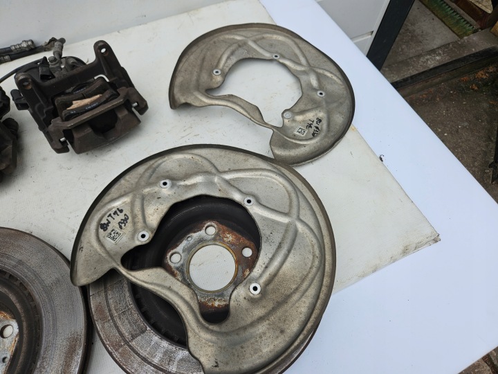 ÉTRIERS FREINS ARRIÈRE ARRIÈRE AUDI A4 S4 B9 A5 S5 8W 330 330MM QUATTRO
