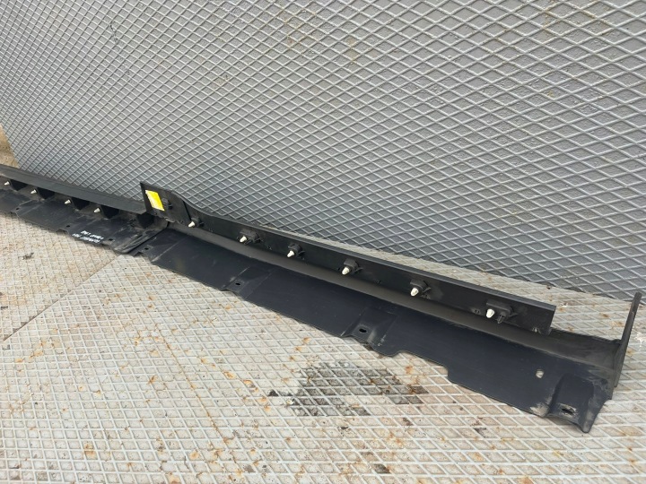 FORD TRANSIT CONNECT MK2 GRAND MOULURE SEUIL GAUCHE DT11-R10259-A