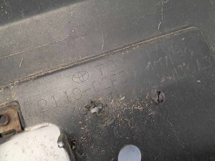 TOYOTA COROLLA E16 E17 2017 LIFT AVANT PARE-CHOCS AVANT
