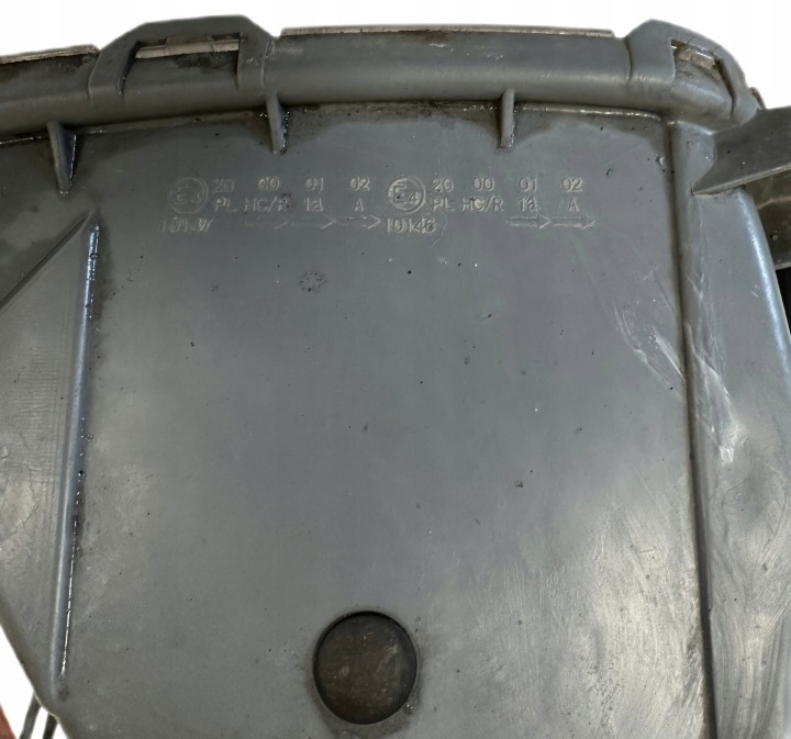 TOYOTA YARIS VERSO LIFT PHARE AVANT GAUCHE PROJECTEUR GAUCHE STANLEY 2844