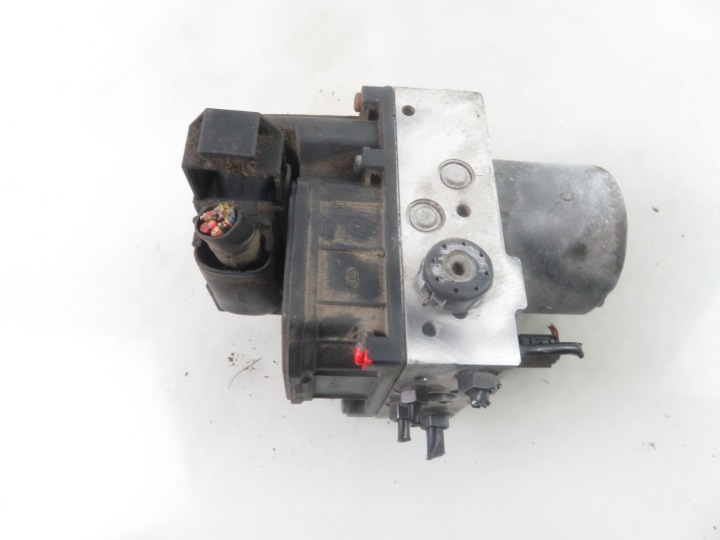 POMPE ABS AUDI A4 B6 BERLINE (8E2) 0265950012 0265225045