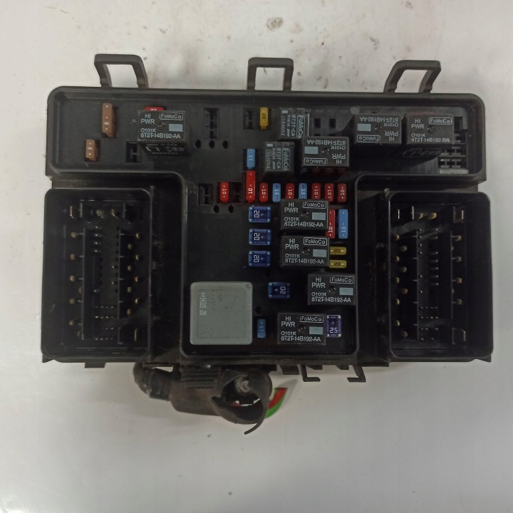 FORD MONDEO MK5 BOÎTE FUSIBLES FG9T-14A067EB