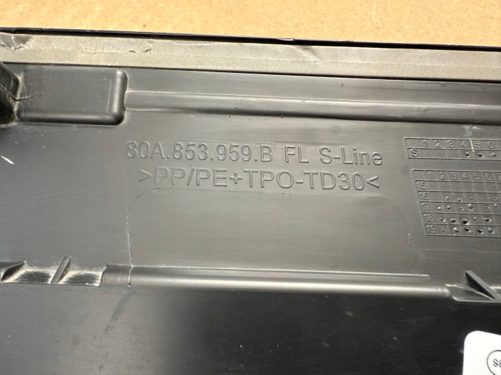AUDI Q5 80A MOULURE PORTES GAUCHE DROIT AVANT 80A853960B 80A853959B CODE LY9B