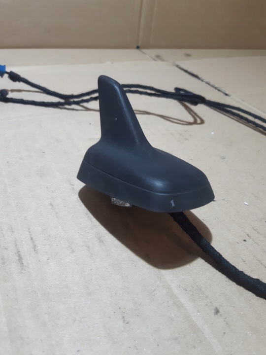 AUDI Q7 4L ANTENNE TOITS REQUIN 4L0035503B
