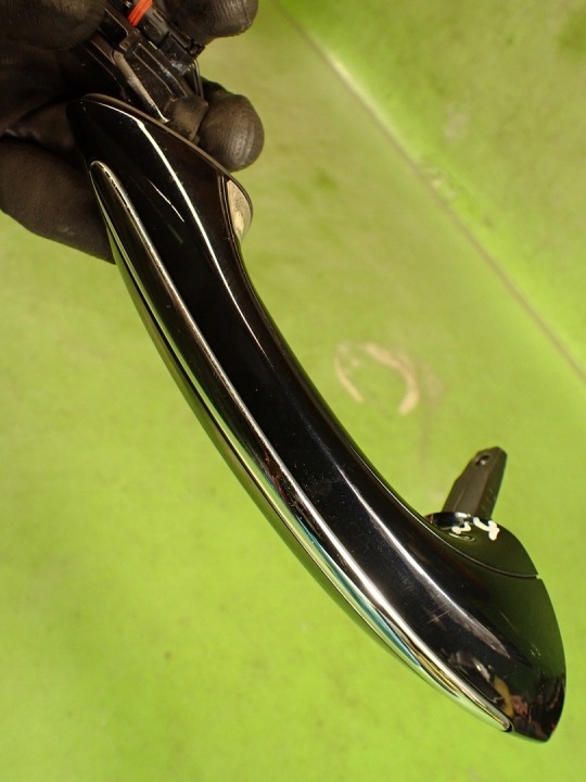 POIGNÉE DROITE EXTÉRIEUR KEYLESS BMW F10 F11 525D 7305316