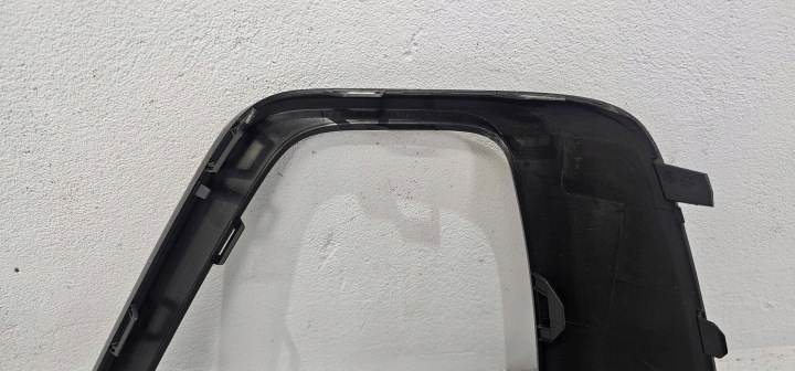 MOULURE PARE-CHOCS AVANT AVANT CÔTÉ DROITE AUDI A8 S8 D5 LIFT 2025