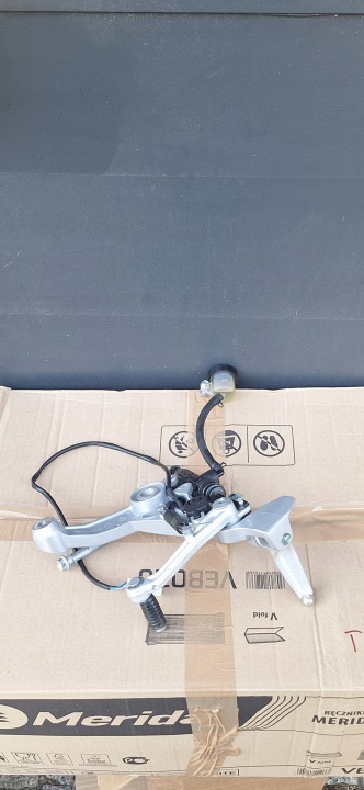 APRILIA TUONO 660 FACTORY RS 2023 SET PODNOZEK DROIT