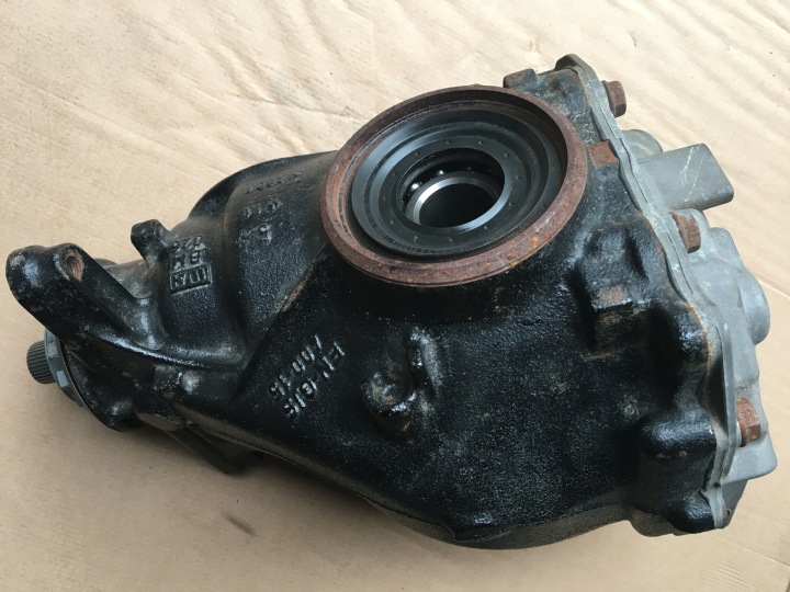 BMW E70 X5 PONT ARRIÈRE 3,15 LIFT 7590914