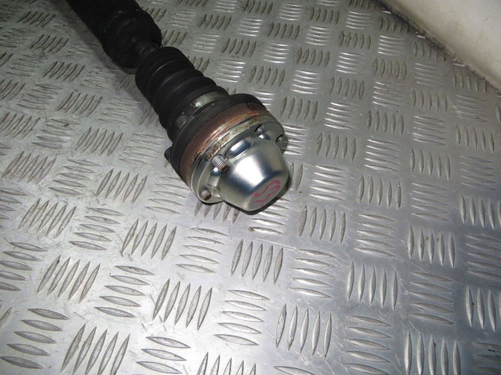 MERCEDES GLA X156 2.2 ARBRE DE TRANSMISSION A2460000