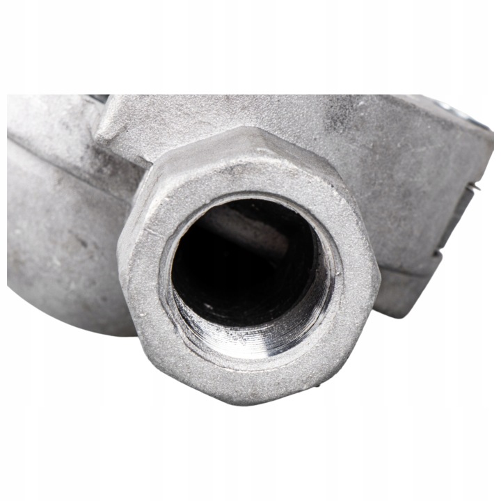 RACCORD FILS AIR AVEC SOUPAPE C-330/360 (MIEKKIE) [42480130]