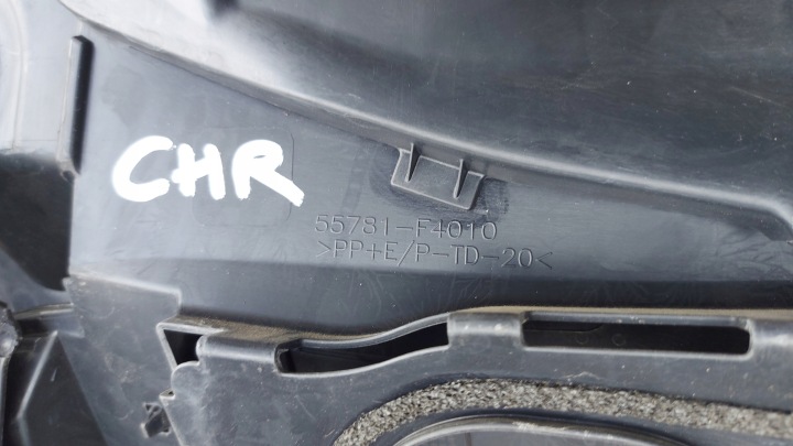 DOUBLURE DE PASSAGE DE ROUE PROTECTION SUPÉRIEURE TOYOTA CHR C-HR 16-