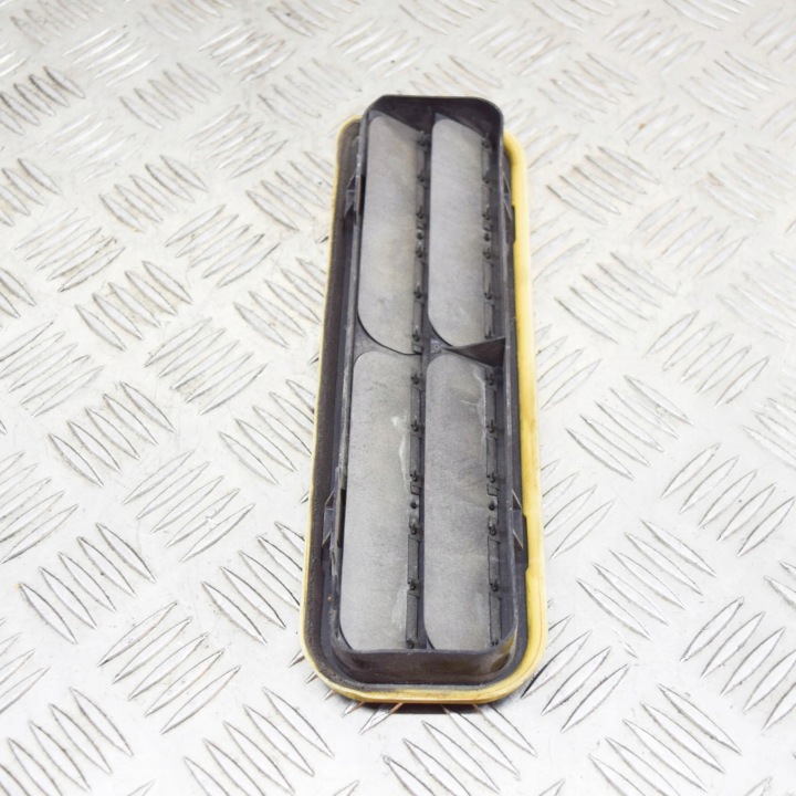MERCEDES-BENZ CLS C218 X218 2013 GRILLE VENTILATION SOUS ZDERZAKIEM TYLNYM
