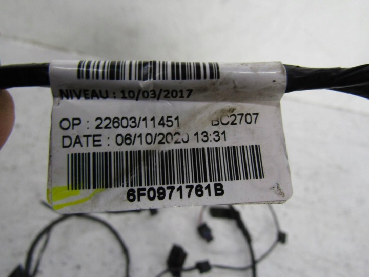SEAT IBIZA V FAISCEAU DE CÂBLES PARE-CHOCS AVANT 6F0971761B