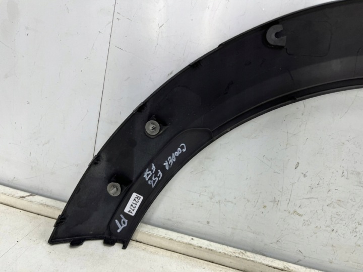 MOULURE MINI COOPER F56 F57 13R.- DROIT ARRIÈRE RANT GARDE-BOUE REVÊTEMENT
