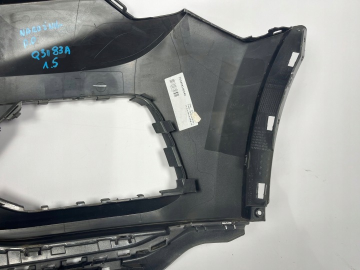 ANGLE PARE-CHOCS DROIT AVANT AUDI Q3 II 83A