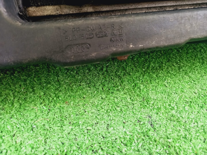 AUDI A3 8L 96-00 PANNEAU AVANT RENFORCEMENT AVANT POUTRE BUTOIR RADIATEURS