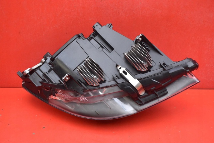 PROJECTEUR GAUCHE PHARE AVANT BIXENON LED 7203245-17 BMW F10 F11 09-13