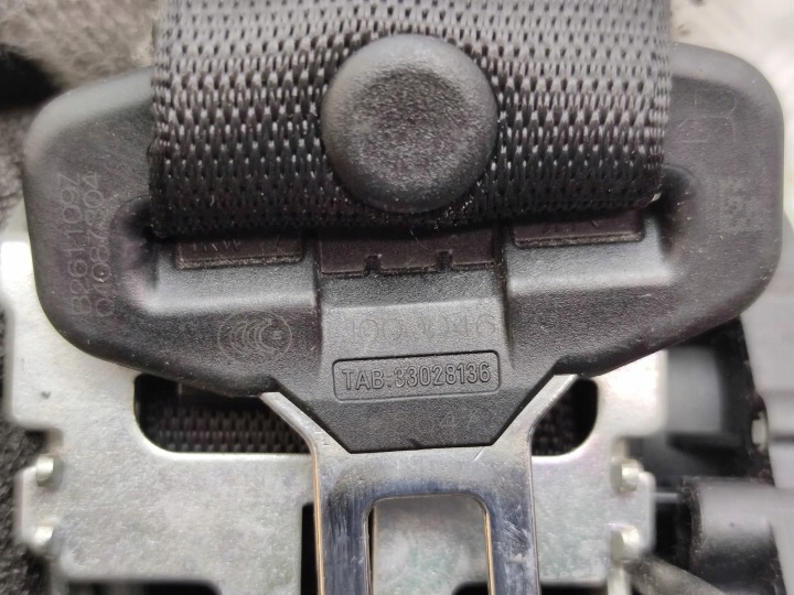 CEINTURE DE SÉCURITÉ MERCEDES-BENZ C (W204) 33059929 DIESEL 2010