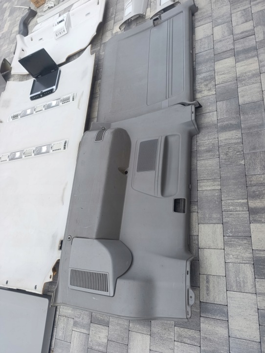 VWT5 T5 LIFT T6 COMPLET MILIEU INTÉRIEUR 1XOTWIERANE PORTES COURT CARAVELLE