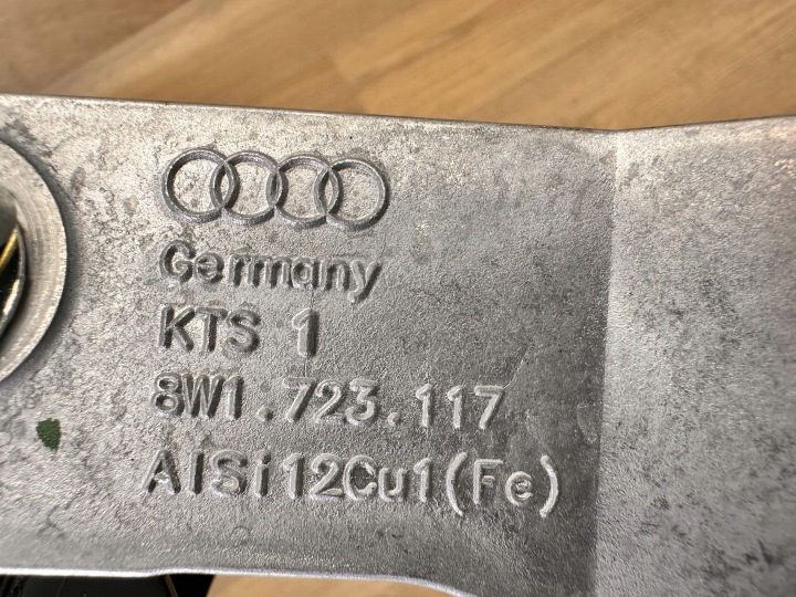 AUDI A4 B9 8W BERLINE 2.0 TFSI KILOMÉTRAGE 10KM POTENTIOMÈTRE GAZ CHÂSSIS