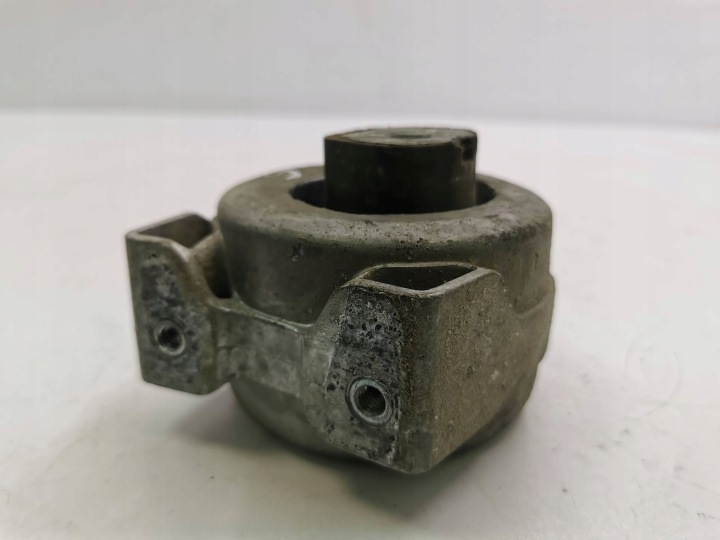 MERCEDES-BENZ B W245 2007 ARRIÈRE CÔTÉ GAUCHE SUPPORT FIXATION MOTEUR