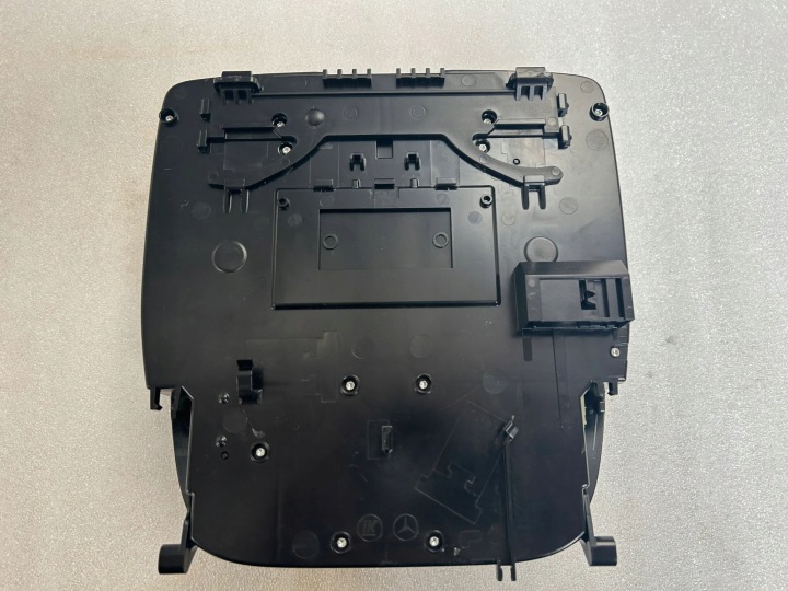 MERCEDES-BENZ AVEC W222 2017 LANTERNE SIÈGES AVANT A0009063005