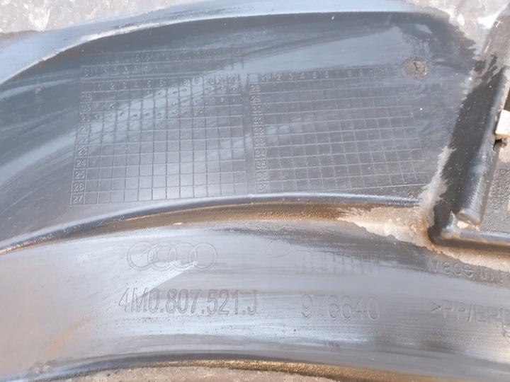 AUDI Q7 ARRIÈRE PARE-CHOCS SPOILER DIFFUSEUR DOUBLURE