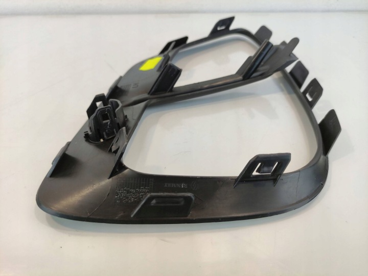 RENAULT CAPTUR II 2 GRILLE PARE-CHOCS GAUCHE AVANT 261A31852R