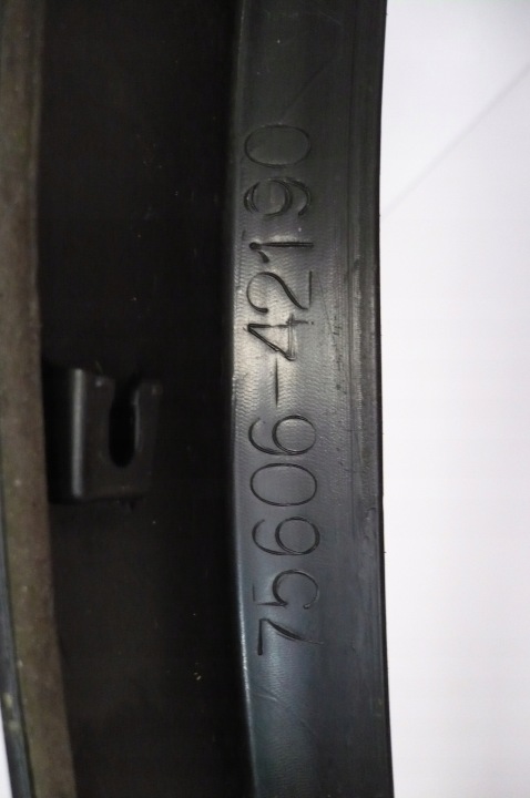 TOYOTA RAV4 IV 2013-15R MOULURE GARDE-BOUE GAUCHE ARRIÈRE
