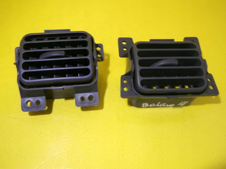 GRILLE CONDUIT D'AIR GAUCHE DROITE SUZUKI BALENO NR429