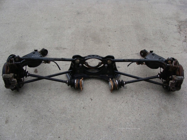 SUSPENSION ARRIÈRE COMPLET TOYOTA RAV4 II 2.0 D4D 4X4 4WD AWD