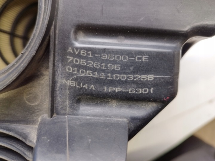 FORD CMAX II 10R 1.6 CHÂSSIS FILTRE AIR AV61-9600-CE