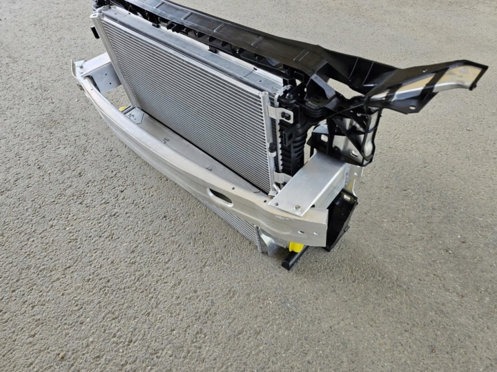 ENSEMBLE RADIATEURS VENTILATEURS PANNEAU AVANT POUTRE AUDI A5 F5 8W 3.0 TDI