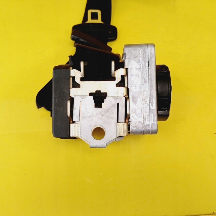 CEINTURE DE SÉCURITÉ DROIT ARRIÈRE VW PASSAT B5 LIFT UNIVERSEL 3B9857806D NR585