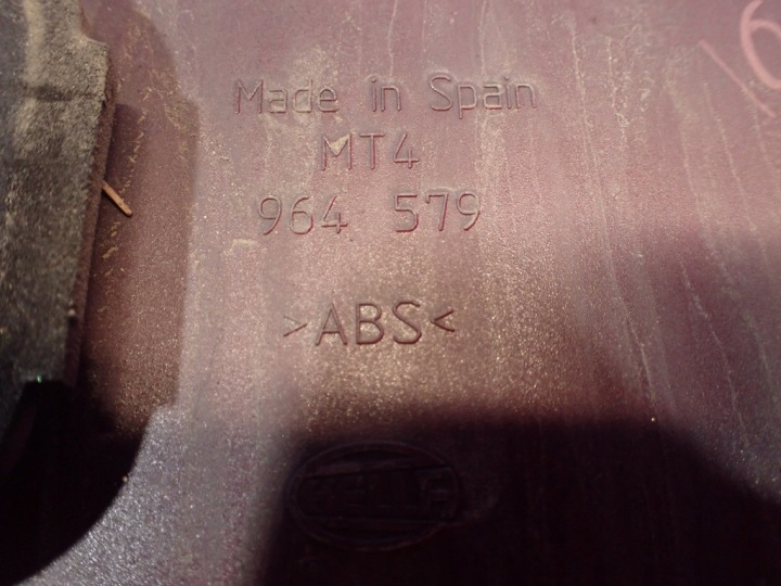 SEAT ALHAMBRA I 00-10 LIFT CACHE ARRIÈRE 964579