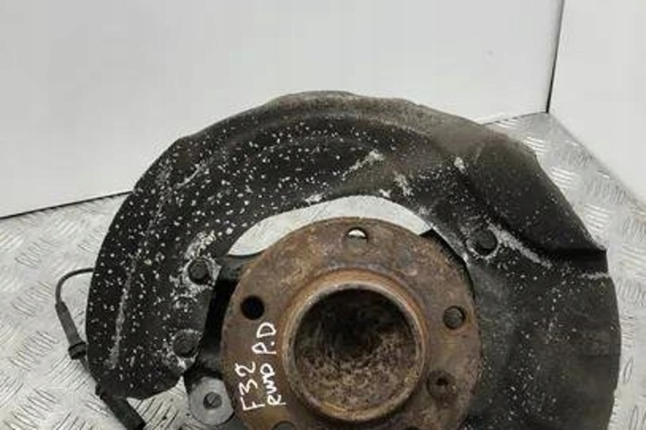 ROTULE DE DIRECTION AVANT GAUCHE BMW 4 CABRIO (F33, F83) 19878810 3.0L DIESEL 210KW
