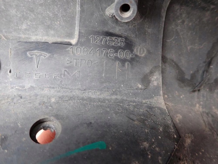 TESLA MODÈLE 3 17-23 PARE-CHOCS AVANT AVANT PDC