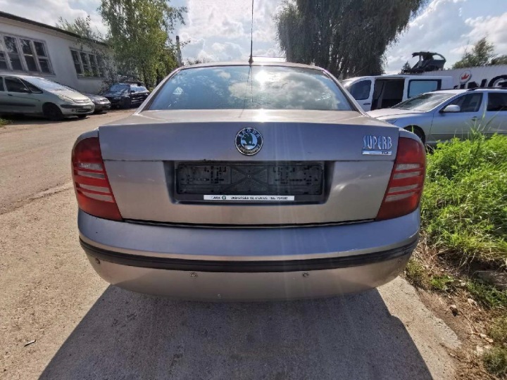 SKODA SUPERB MOTEUR BOUCHONS RÉCHAUFFEURS 2007 2.0L 0132801148 0132801148, 250