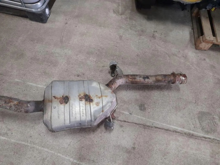 SILENCIEUX AUDI A4 ALLROAD (8KH, B8) 8K0119J 2.0L GASOLINE 155KW 2013