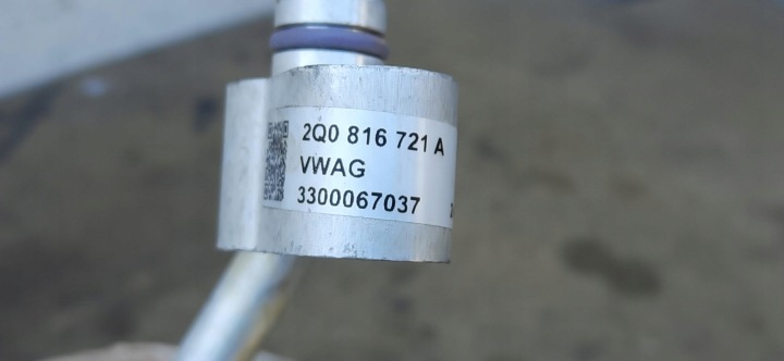 FIL TUYAU TUYAU CLIMATISATION CLIMATISATION VOLKSWAGEN POLO VI 2Q0816721A